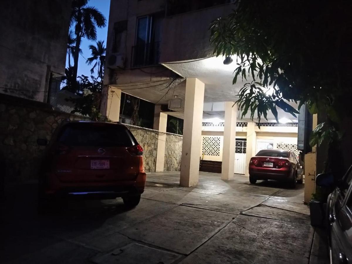 Iow4 Lm Yoga Lounge Apartment Acapulco Exterior photo